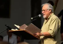 lançamento de Todo o resto é poesia
